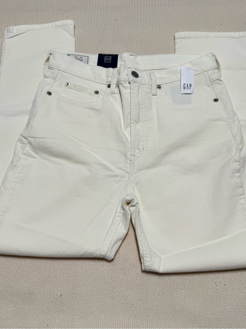 GAP  Slim Straight Jeans in‎ White size 29